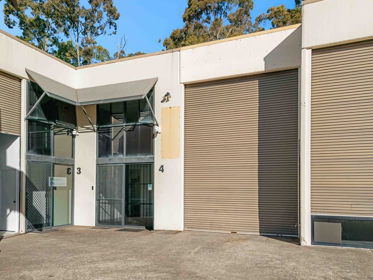 Click to view all images 4/17 Leda Drive Burleigh Heads QLD 4220 - Image 2