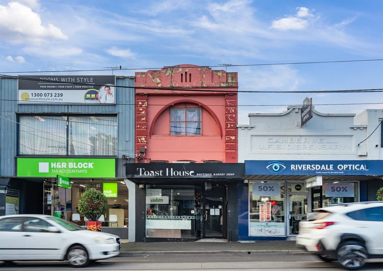 Click to view all images 541 Riversdale Road Camberwell VIC 3124 - Image 1
