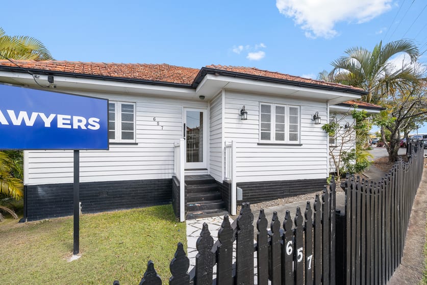 Click to view all images 657 Wynnum Road Morningside QLD 4170 - Image 3