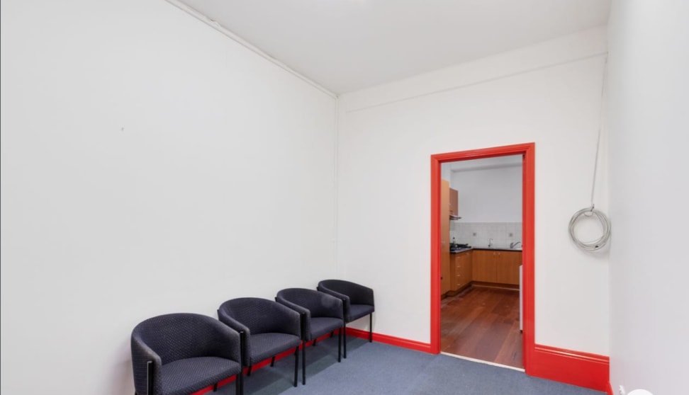 Click to view all images 265 Spring Street Reservoir VIC 3073 - Image 3