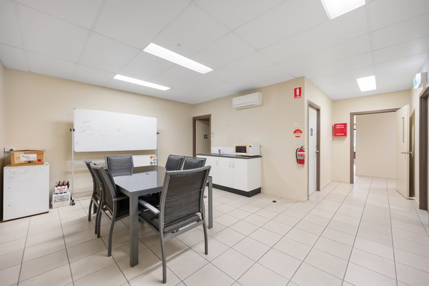 Unit 1/13-19 Civil Road Garbutt QLD 4814 - Image 4
