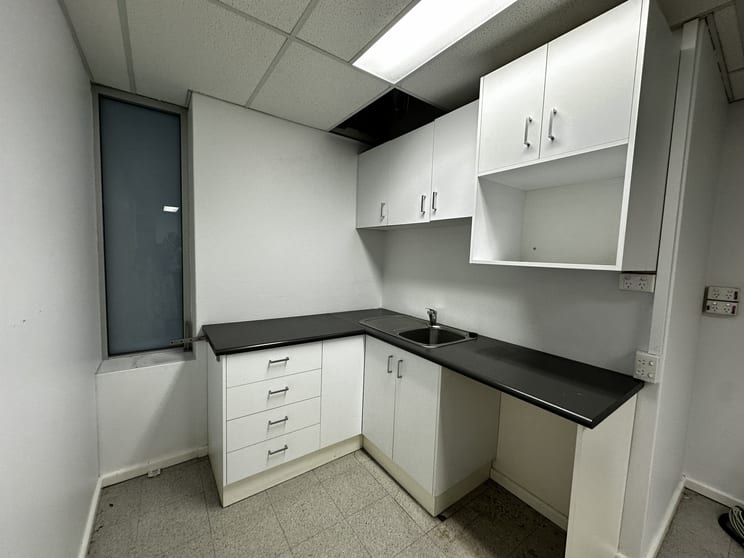 Click to view all images GF 1 / 9 Park Avenue Coffs Harbour NSW 2450 - Image 3