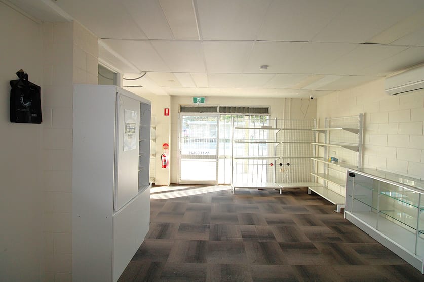 Click to view all images 468-470 Bridge Road West Mackay QLD 4740 - Image 3