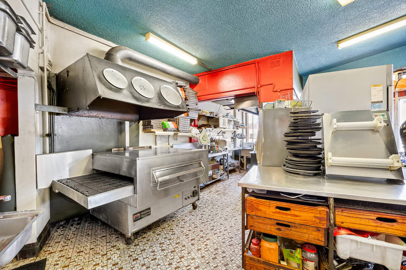 Click to view all images 2/183 Parramatta Road Annandale NSW 2038 - Image 3