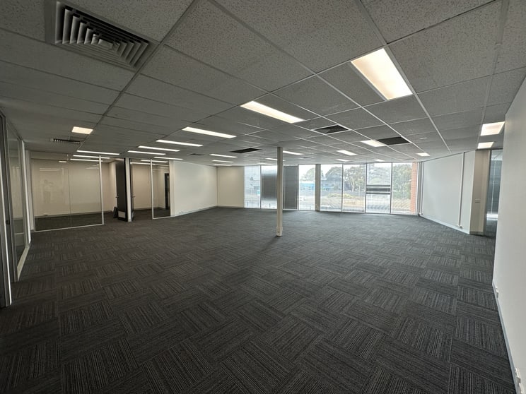 Click to view all images 10 - 331 Ingles St Port Melbourne VIC 3207 - Image 5