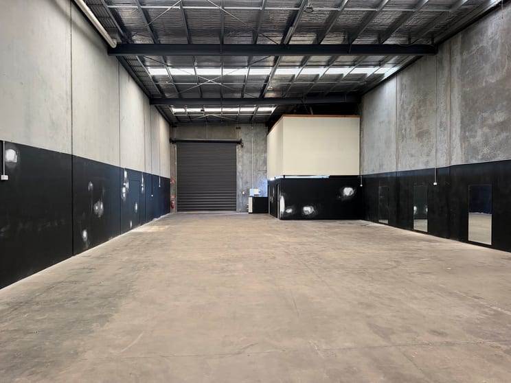 Click to view all images 16 Brock Industrial Drive Lilydale VIC 3140 - Image 2