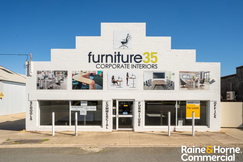 Click to view all images 9 Dobney Avenue Wagga Wagga NSW 2650 - Image 2