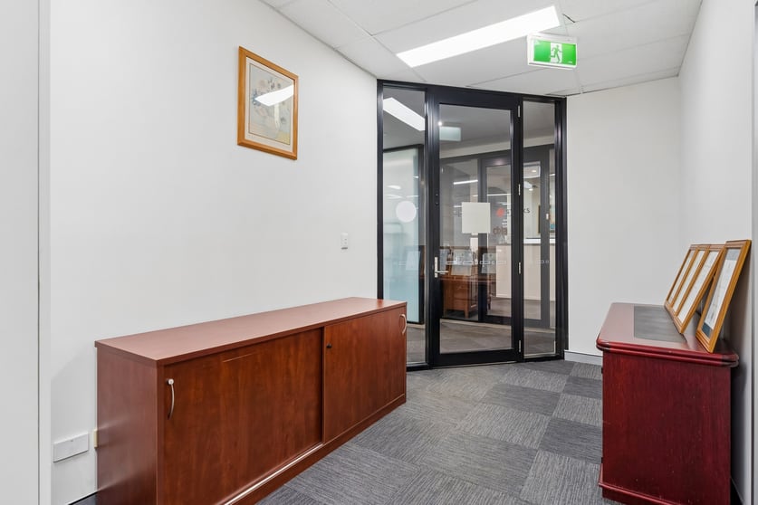 17/75 Wharf Street Tweed Heads NSW 2485 - Image 2