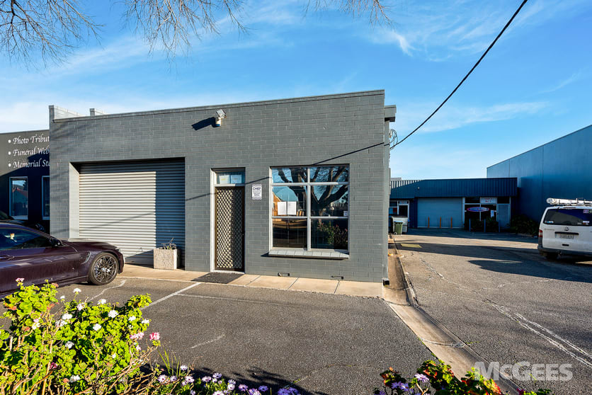 Click to view all images Unit 1 & 3/1 Price Street Melrose Park SA 5039 - Image 2