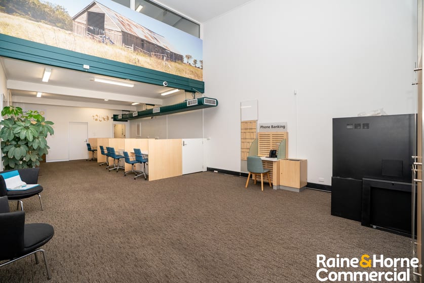 Click to view all images 118 Baylis Street Wagga Wagga NSW 2650 - Image 3