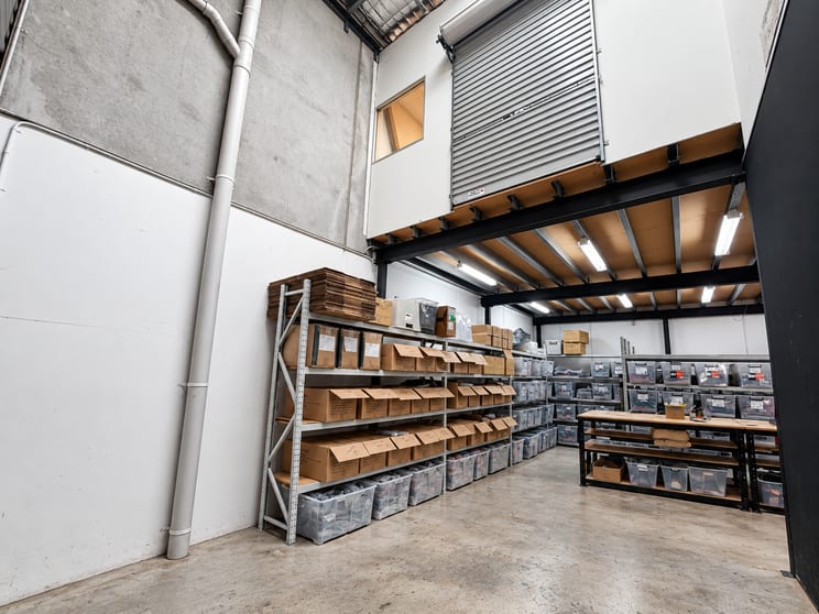 Click to view all images Unit 15/59-63 Captain Cook Drive Caringbah NSW 2229 - Image 3