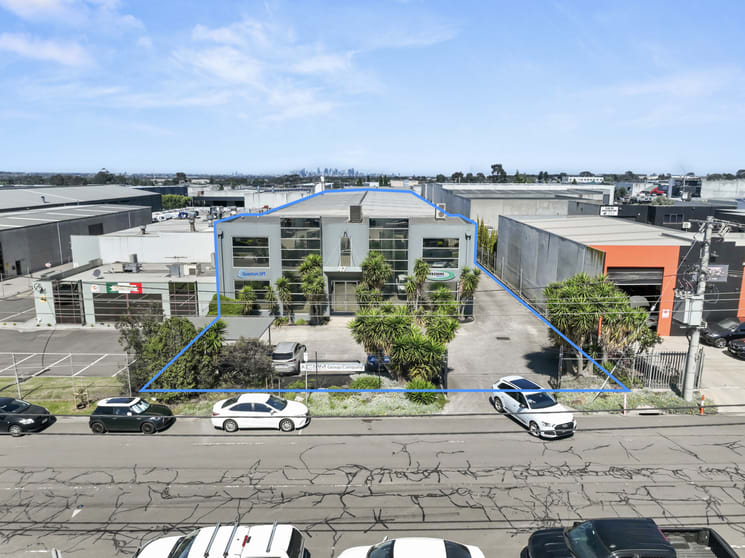 Click to view all images 47 Barry Road Campbellfield VIC 3061 - Image 1