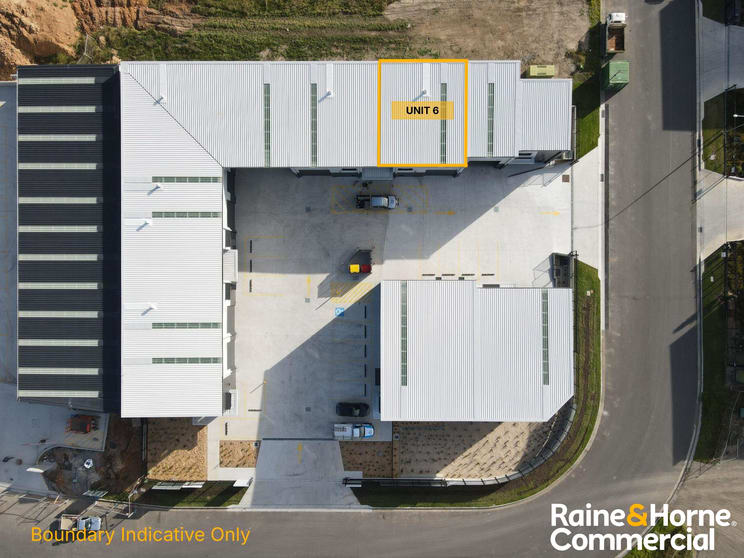 Click to view all images Unit 6/12 Red Fields Road Moss Vale NSW 2577 - Image 3