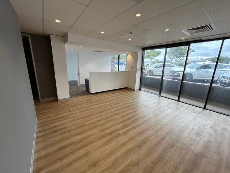 Click to view all images 2/17 Noble Street Gerringong NSW 2534 - Image 1