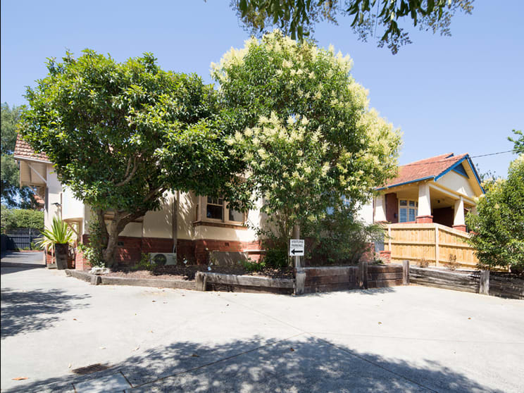 Click to view all images 1586 High Street Glen Iris VIC 3146 - Image 2