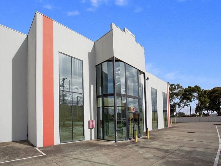 Click to view all images 223-235 Barry Road Campbellfield VIC 3061 - Image 1