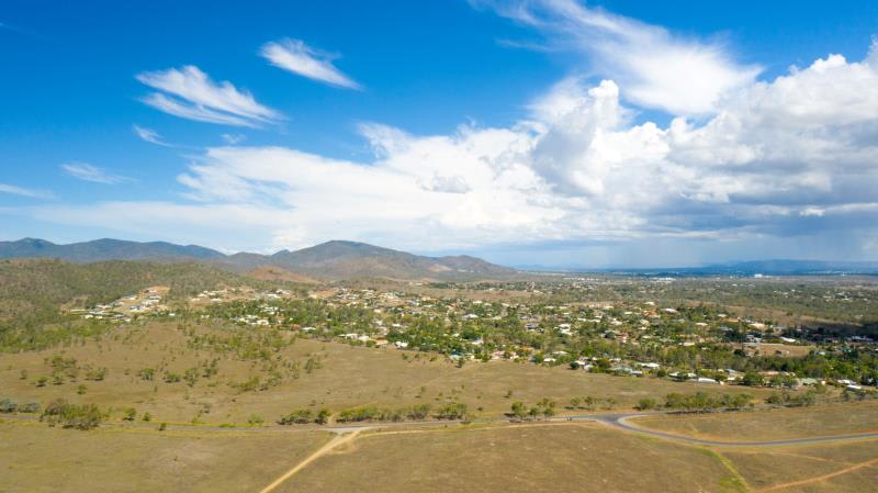 Click to view all images Lot OLIVE PARK/117 Greenlake Road Rockyview QLD 4701 - Image 3
