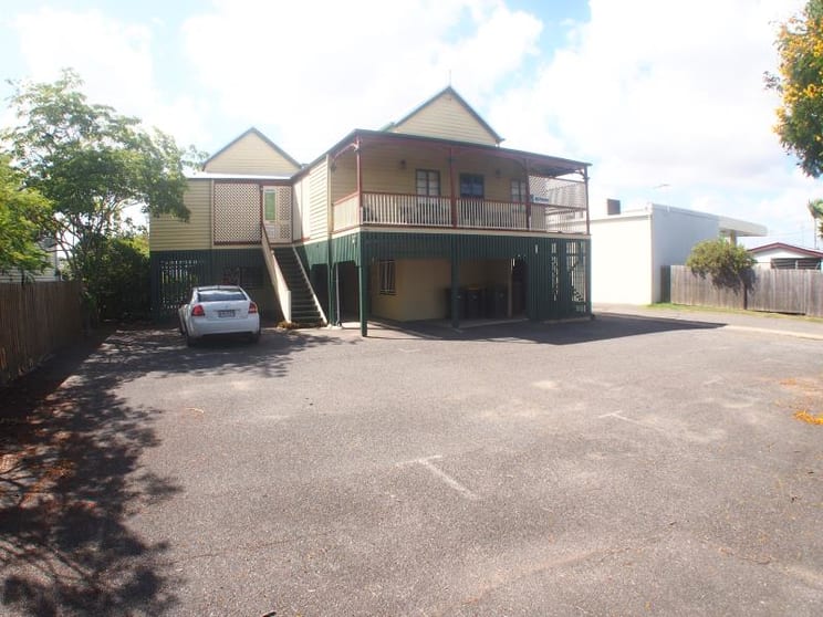 18 Albert Street Rockhampton City QLD 4700 - Image 2