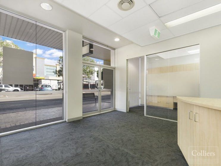 Click to view all images 152A Queen Street Ayr QLD 4807 - Image 2