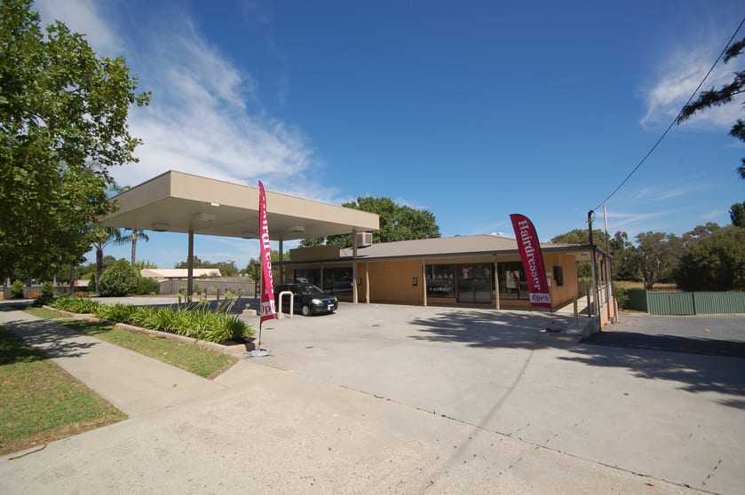 Click to view all images 481 Urana Road Lavington NSW 2641 - Image 1