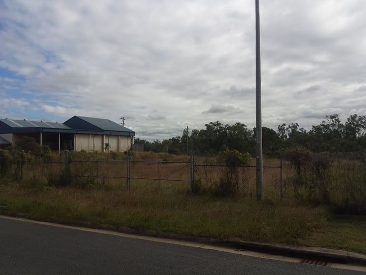 Click to view all images 13-17 Werribee Street Rockhampton City QLD 4700 - Image 2