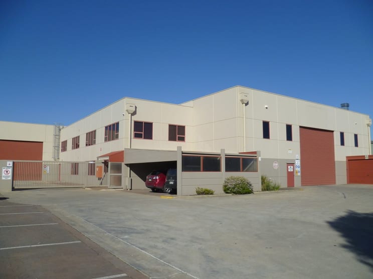 Click to view all images 6 Capelli Road Wingfield SA 5013 - Image 1