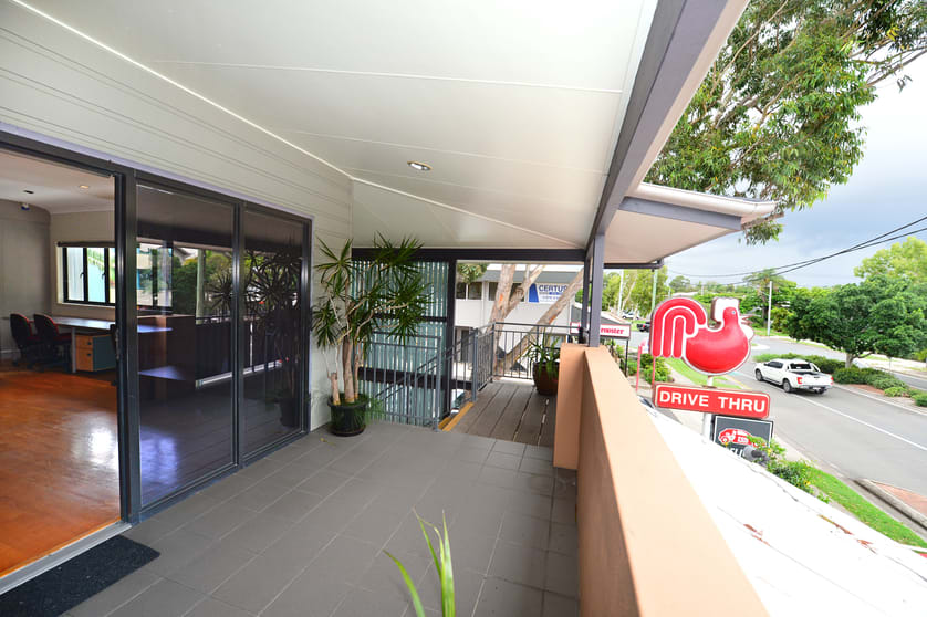 Click to view all images Suite 4/14 Thomas Street Noosaville QLD 4566 - Image 1