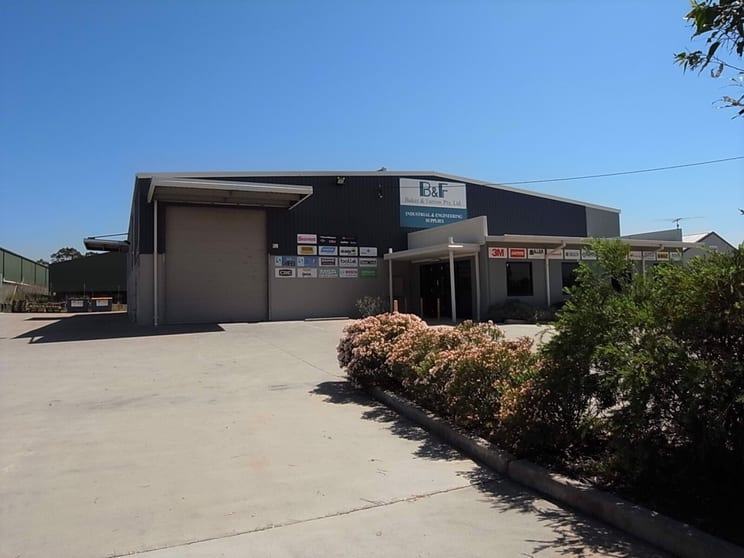 Click to view all images 15 Glen Munro Road Muswellbrook NSW 2333 - Image 1
