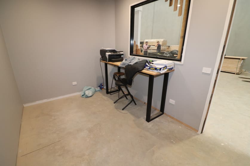 Click to view all images 2/16 Colemans Road Carrum Downs VIC 3201 - Image 2