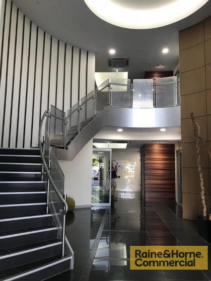 Click to view all images 12/3990 Pacific Highway Loganholme QLD 4129 - Image 2