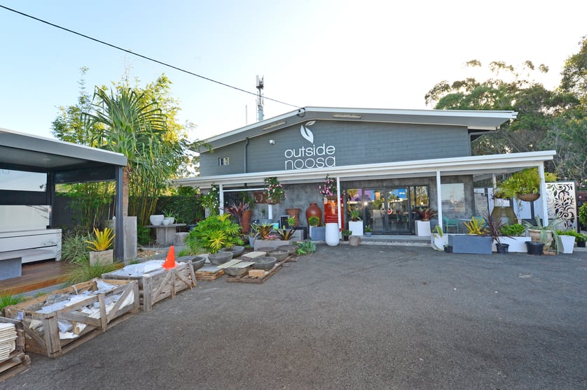 Click to view all images 4 Rene Street Noosaville QLD 4566 - Image 2