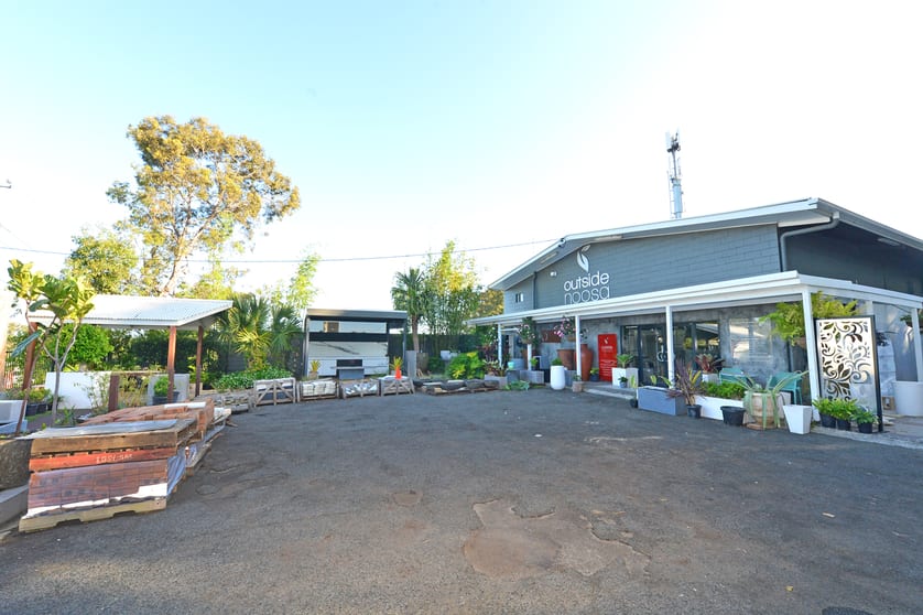 Click to view all images 4 Rene Street Noosaville QLD 4566 - Image 3
