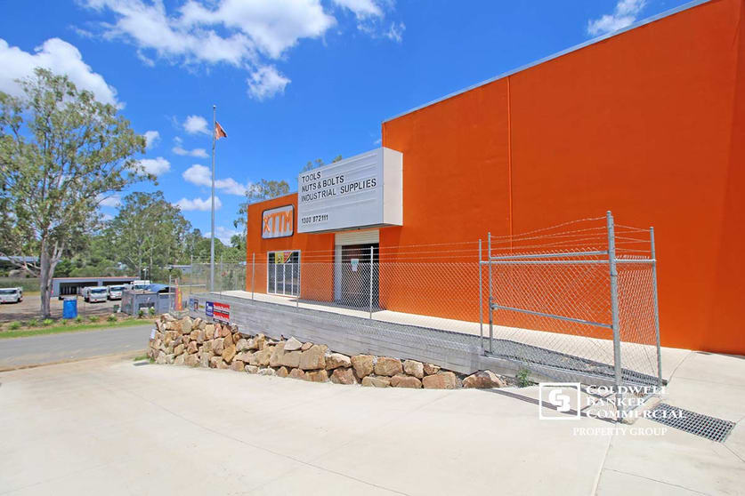 Click to view all images 58 Anders Street Jimboomba QLD 4280 - Image 3