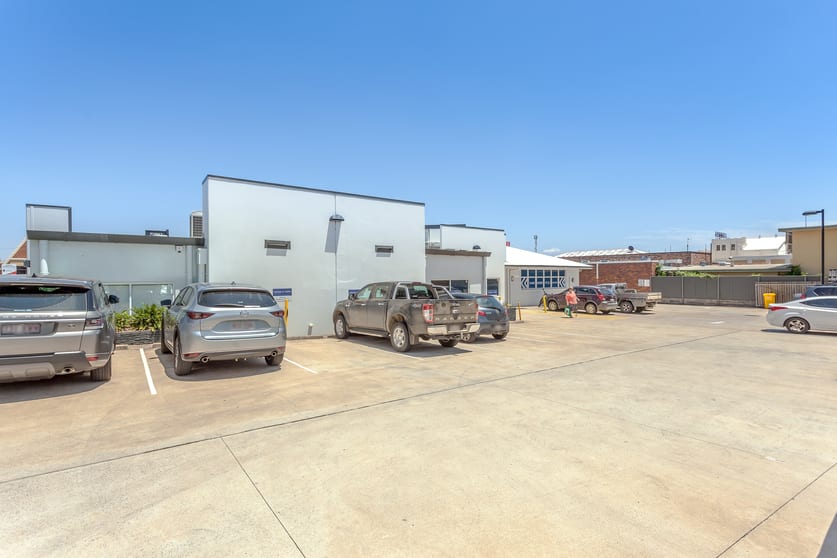 Suite 3/70 Neil Street Toowoomba City QLD 4350 - Image 3