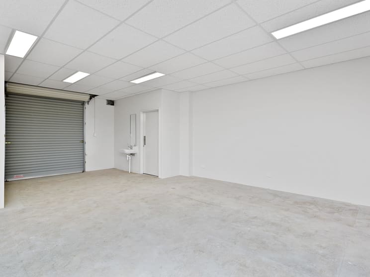 13 / 6 Production Rd Canning Vale WA 6155 - Image 3