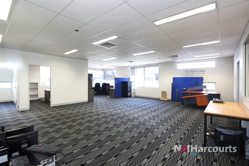 4/205 Leitchs Road Brendale QLD 4500 - Image 1