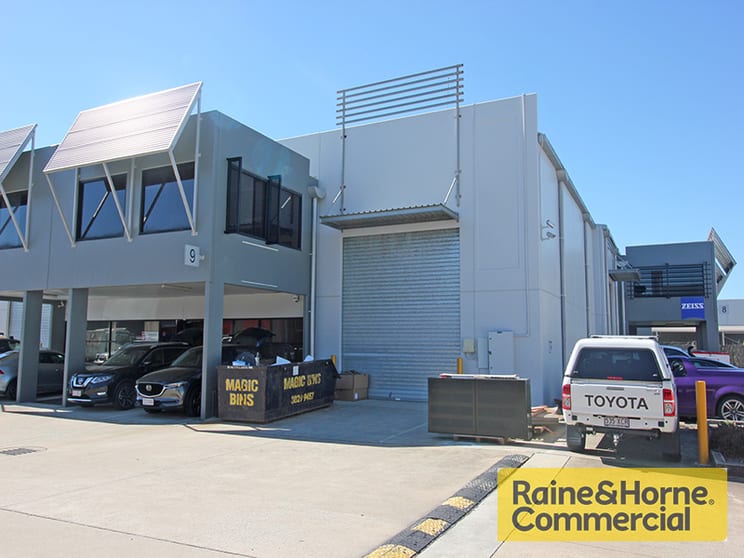 Click to view all images 9/300 Cullen Avenue Eagle Farm QLD 4009 - Image 1