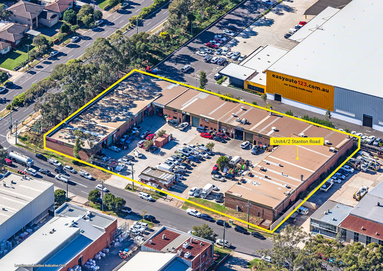 Click to view all images 4/2 Stanton Road Seven Hills NSW 2147 - Image 1