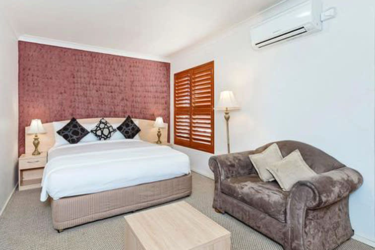 Click to view all images Taree NSW 2430 - Image 3