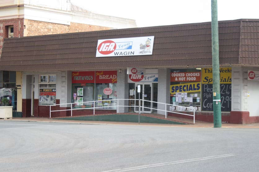 Click to view all images 101 Tudor Street Wagin WA 6315 - Image 2