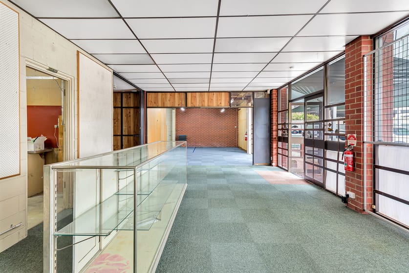 Click to view all images 19 Ferry Avenue Melrose Park SA 5039 - Image 3
