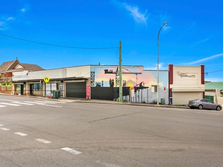 Click to view all images 18 Church Street Port Kembla NSW 2505 - Image 1