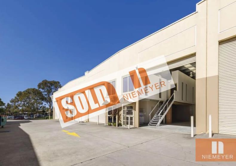 Click to view all images 12 Stanton Road Seven Hills NSW 2147 - Image 1