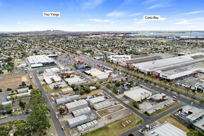 Click to view all images 5 Baldwin Avenue Norlane VIC 3214 - Image 2