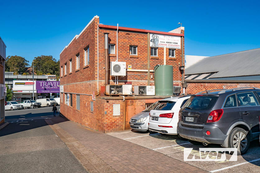 Click to view all images 49 The Boulevarde Toronto NSW 2283 - Image 2