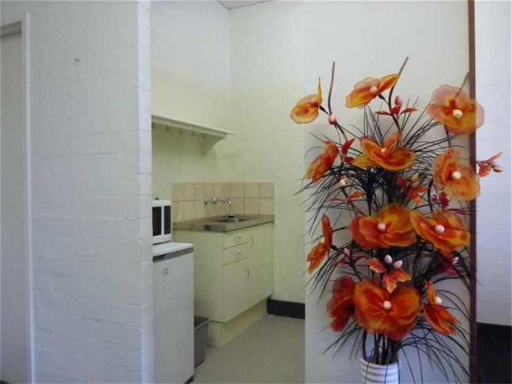 Click to view all images 10/24 Victoria Street Midland WA 6056 - Image 3
