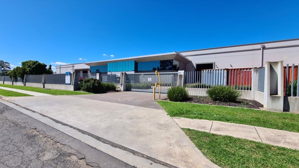 9 Whyalla Place Prestons NSW 2170 - Image 1