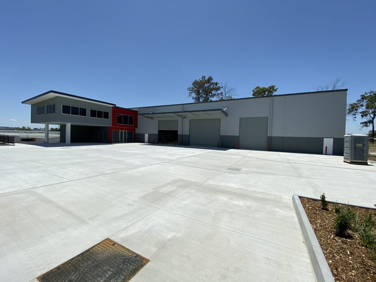 Click to view all images 18 Network Place Richlands QLD 4077 - Image 1