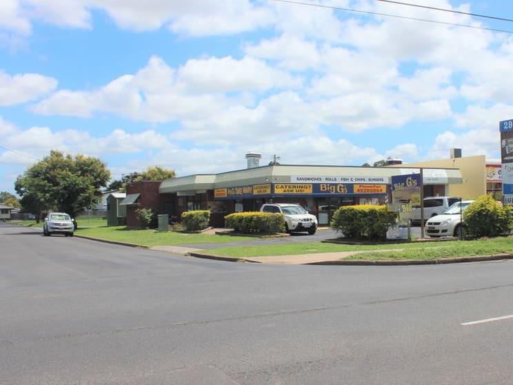 Click to view all images 293 Richardson Road Kawana QLD 4701 - Image 1