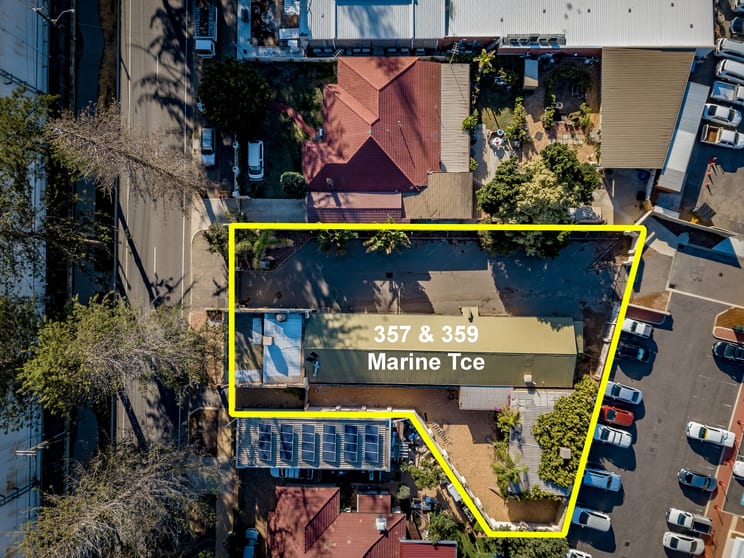 Click to view all images 357 Marine Terrace West End WA 6530 - Image 3